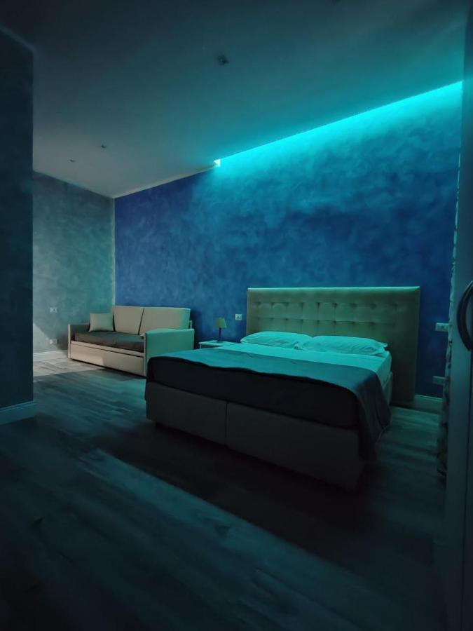 ナポリ Gioia Toledo Bed & Breakfast エクステリア 写真