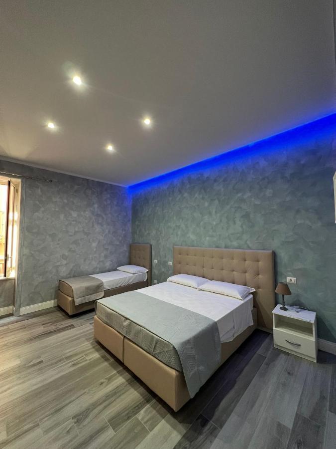 ナポリ Gioia Toledo Bed & Breakfast エクステリア 写真