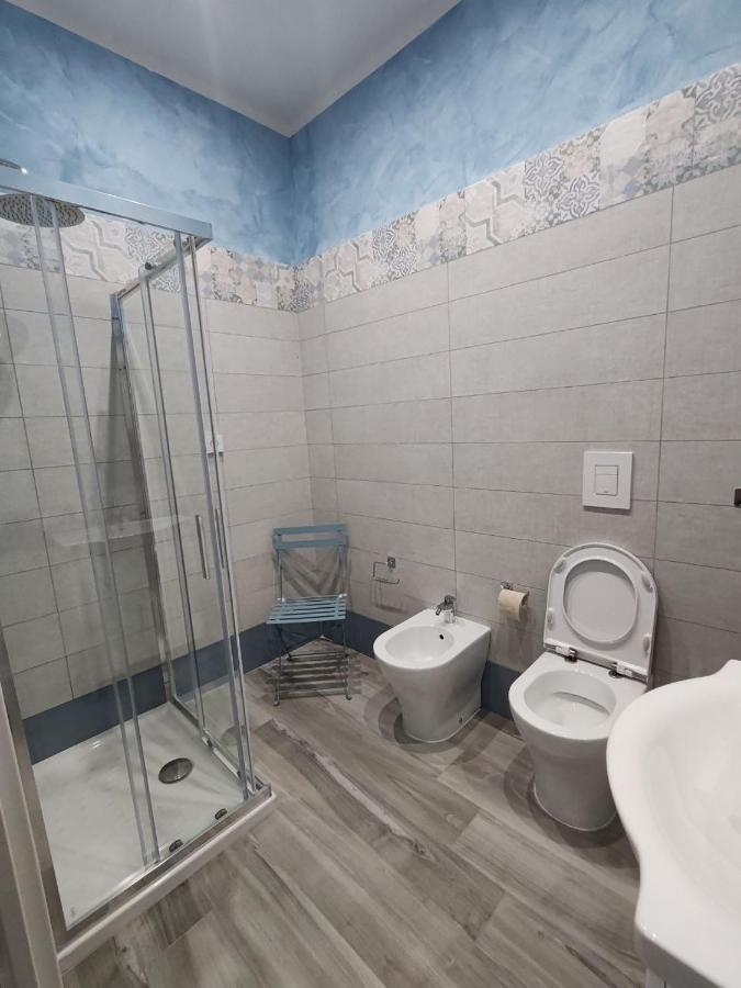 ナポリ Gioia Toledo Bed & Breakfast エクステリア 写真